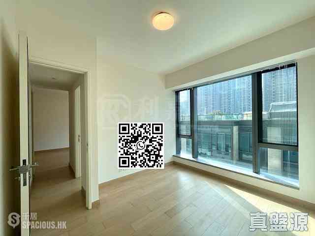 Tseung Kwan O - Capri Block 2 02