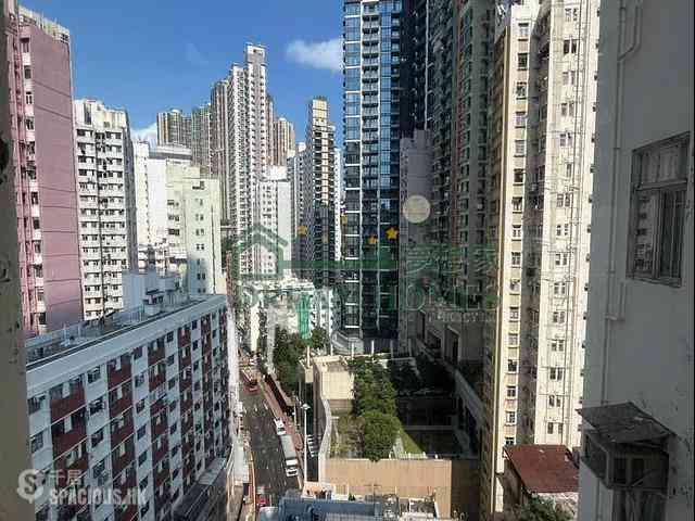 Kennedy Town - Ka Ming Building 01