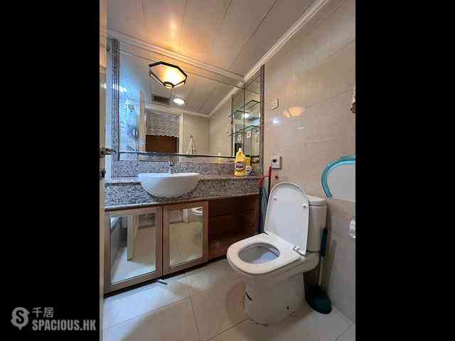 Tung Chung - Caribbean Coast Phase 2 Albany Cove Tower 7 04
