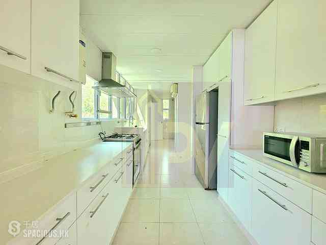 Stanley - Faber Court 07