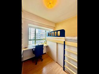 Mid Levels Central - Goldwin Heights 06