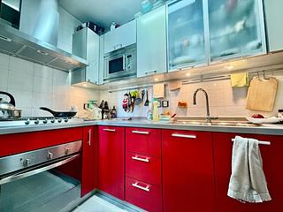 Mid Levels Central - Goldwin Heights 07