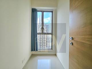 Sai Ying Pun - Island Crest 06
