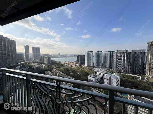 Tung Chung - Caribbean Coast Phase 2 Albany Cove 06