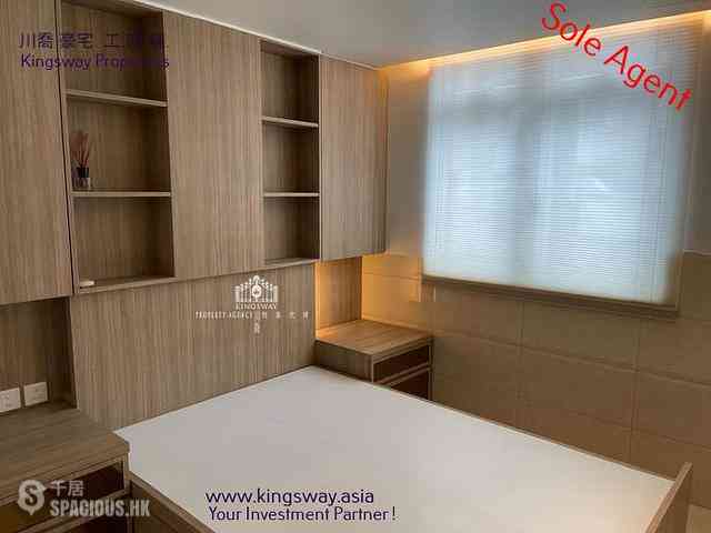 Central - 7-9, Shin Hing Street 08