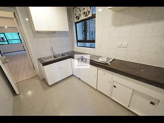 Mid Levels Central - 1 Prince's Terrace 10