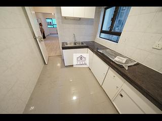Mid Levels Central - 1 Prince's Terrace 11