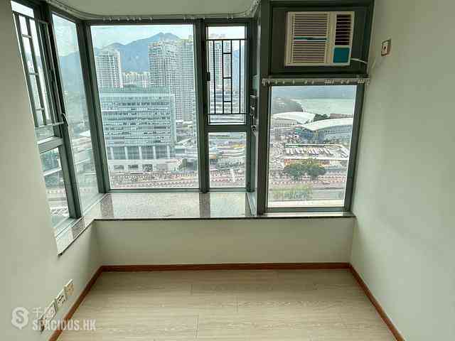 Tung Chung - Seaview Crescent Block 2 05