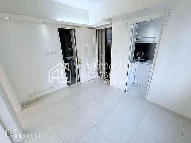 Mong Kok - Hung Hay Building 02