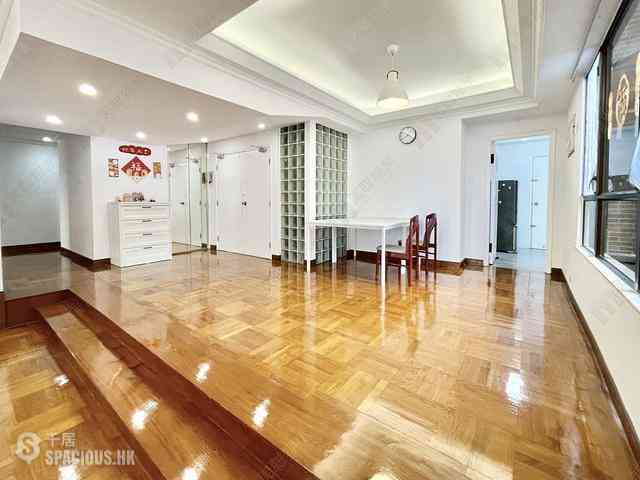 Wan Chai - Wing Way Court 03