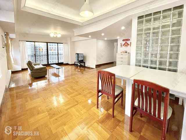 Wan Chai - Wing Way Court 07