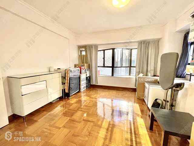 Wan Chai - Wing Way Court 15