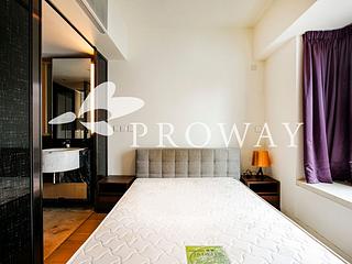 Mid Levels Central - Gramercy 05