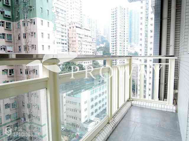 Soho - Centrestage 01