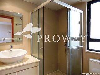 Mid Levels West - Realty Gardens Vienna Court (Block 5) 07