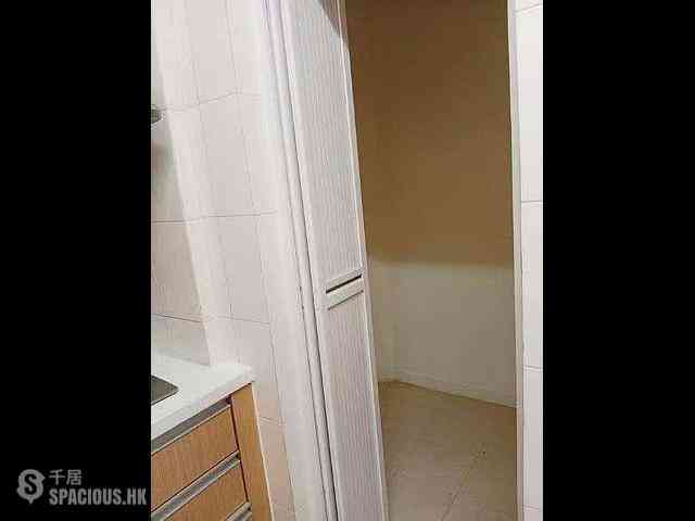Causeway Bay - Hyde Park Mansion 02