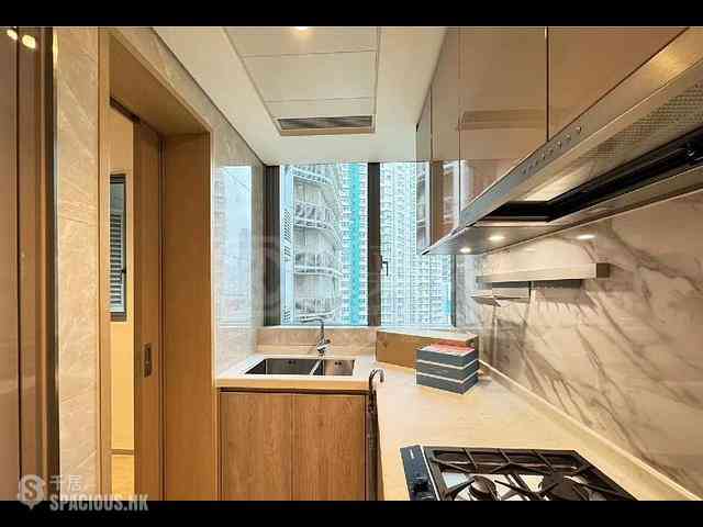 Cheung Sha Wan - Grand Victoria Phase 2 Grand Victoria II Tower 3A 04