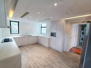 Mid Levels Central - Century Tower Tower 2 13
