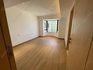 Mid Levels Central - Garden Terrace Block 2 11