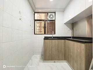 Causeway Bay - Chee On Building 04