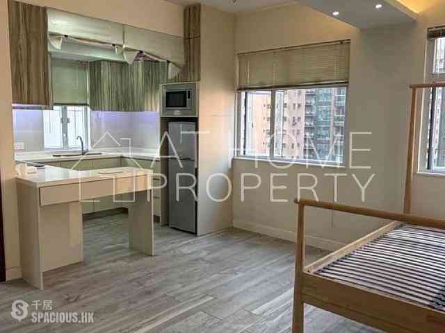 Kennedy Town - Ka Ming Building 01