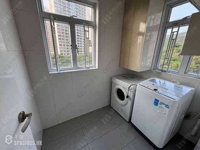 Jardines Lookout - Butler Towers 02