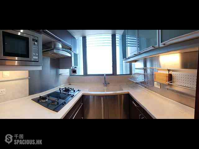West Kowloon - The Harbourside Block 2 04