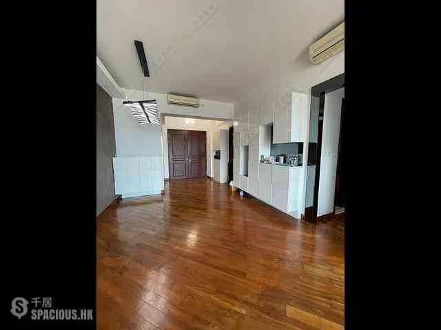 Tai Kok Tsui - The Hermitage Block 3 01