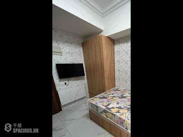 Mong Kok - Rex House 01
