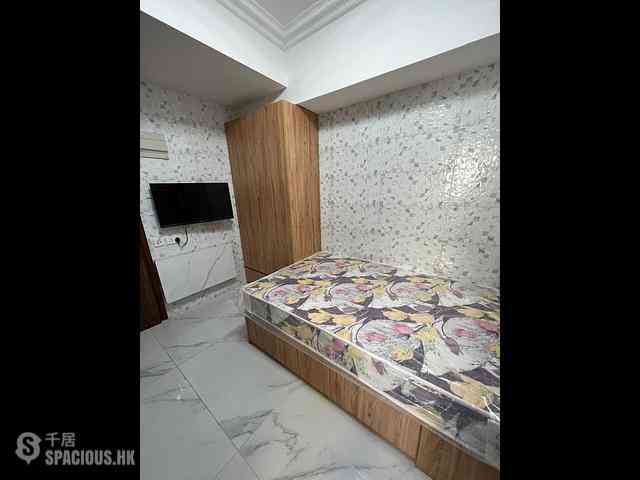 Mong Kok - Rex House 04