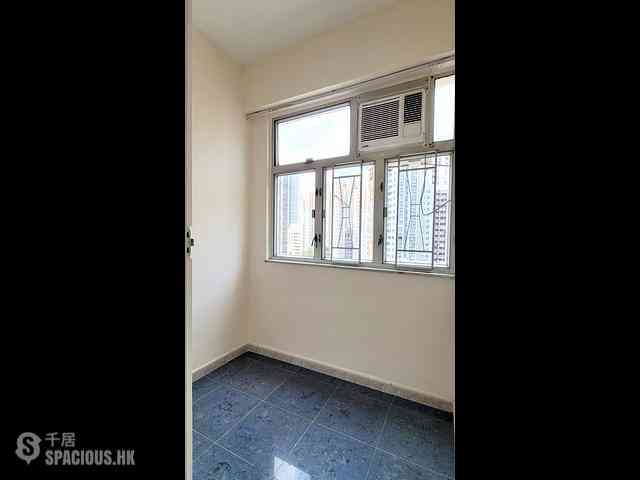 Shau Kei Wan - Kam Key Mansion 08