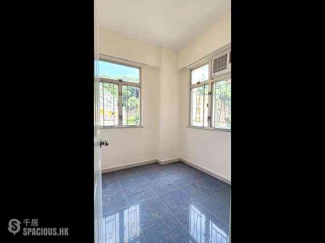 Shau Kei Wan - Kam Key Mansion 07