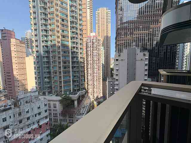 Wan Chai - The Avenue Phase 2 Block 3 01