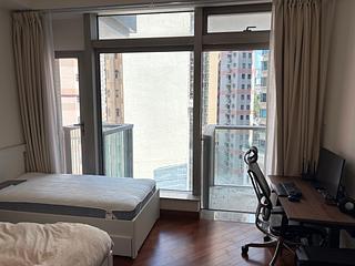 Wan Chai - The Avenue Phase 2 Block 3 06