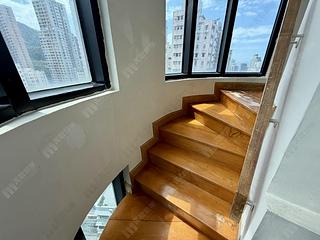 Mid Levels West - Wilton Place 13