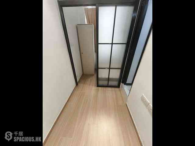 Mong Kok - Kiu Ming Mansion 01