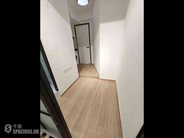 Mong Kok - Kiu Ming Mansion 02