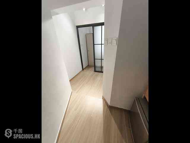 Mong Kok - Kiu Ming Mansion 03