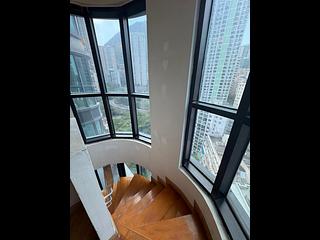Mid Levels West - Wilton Place 13