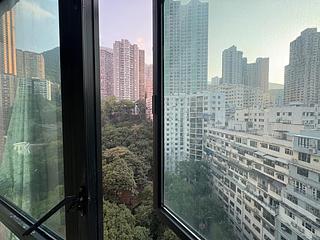Mid Levels West - Wilton Place 13