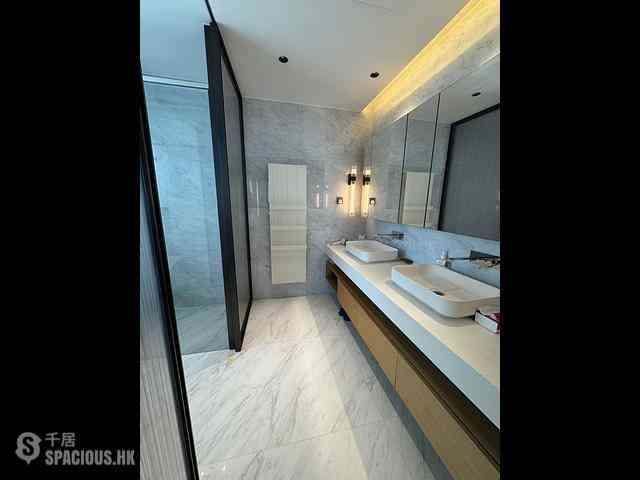 Wong Chuk Hang - Marinella Block 6 10