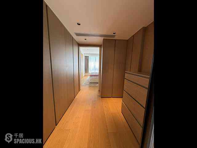 Wong Chuk Hang - Marinella Block 6 08
