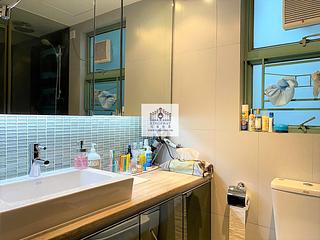 Mid Levels Central - Goldwin Heights 07