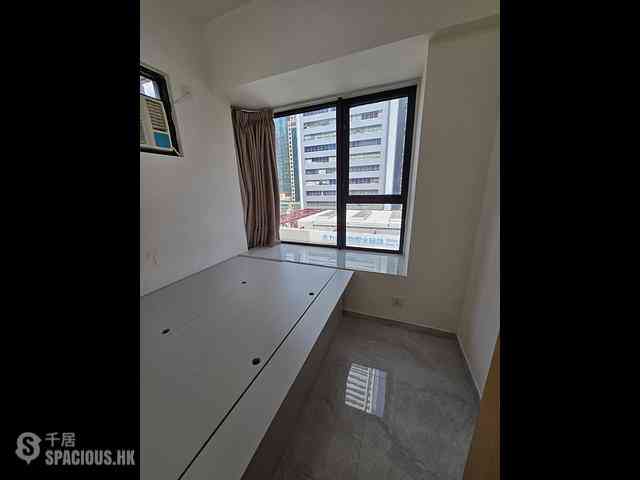 Wan Chai - 112, Johnston Road 10