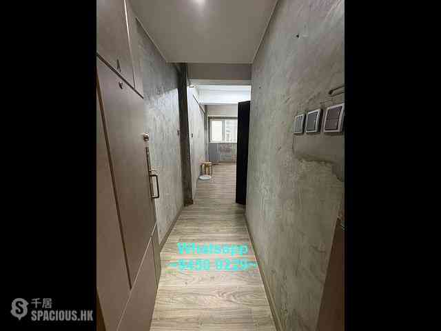 Sheung Wan - 243, Wing Lok Street 05