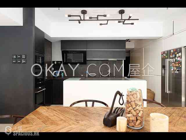 Sheung Wan - Central House 11