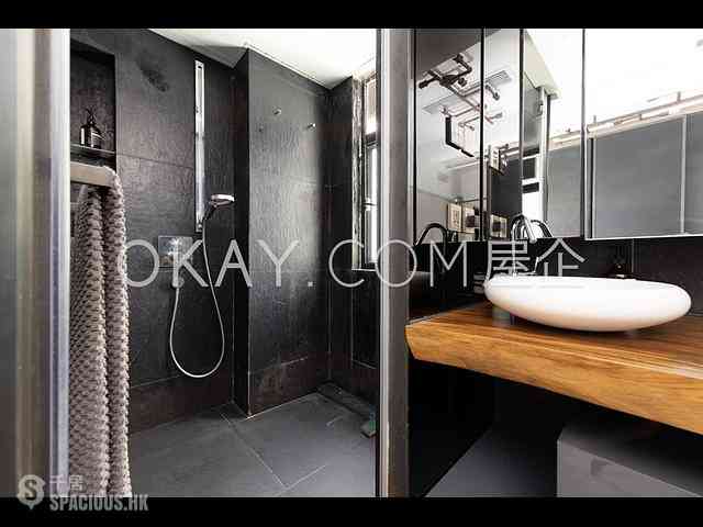 Sheung Wan - Central House 17