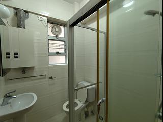 The Peak - Villa Verde Block C 08