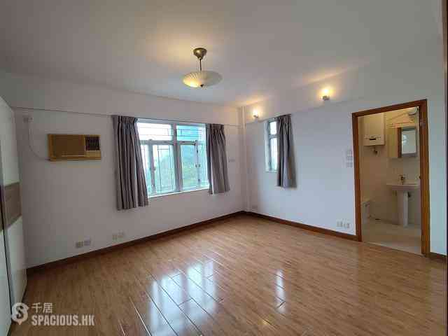 The Peak - Villa Verde Block C 05