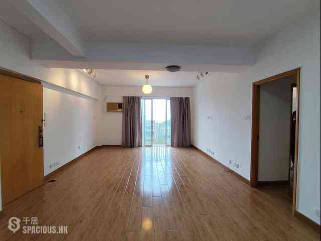 The Peak - Villa Verde Block C 01
